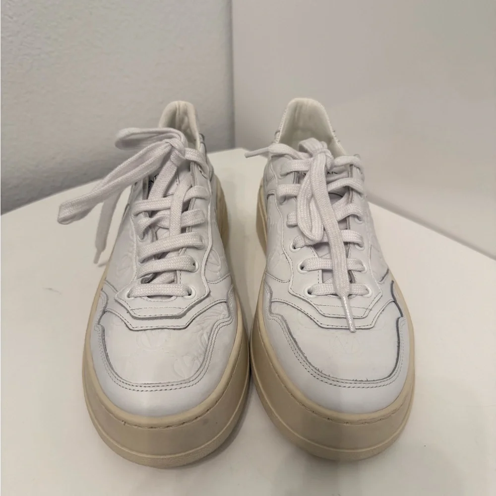 NWOT VALENTINO BY MARIO VALENTINO Minnie Platform Court Sneakers size 38